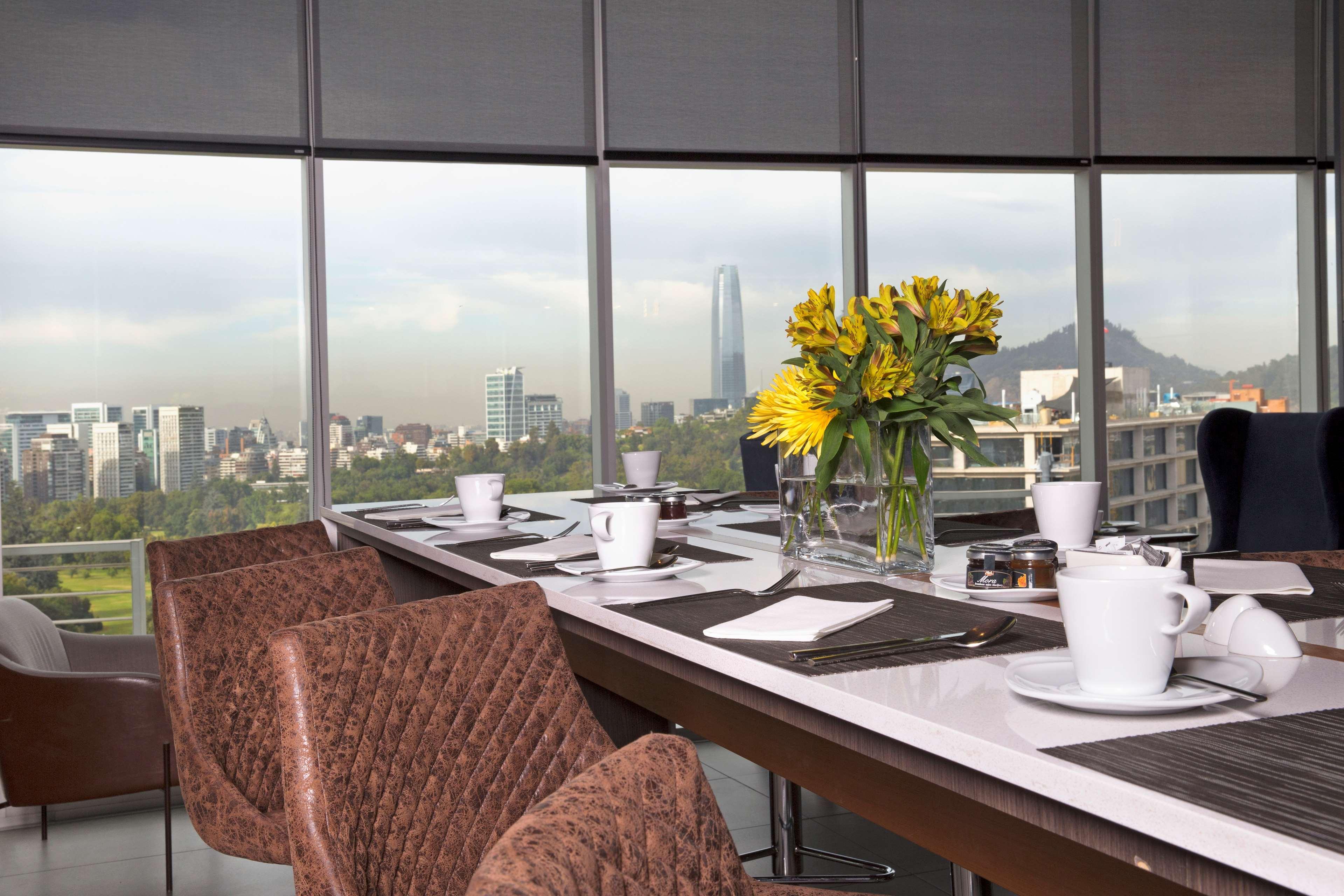 Doubletree By Hilton Santiago Kennedy, Chile Hotel Exterior foto