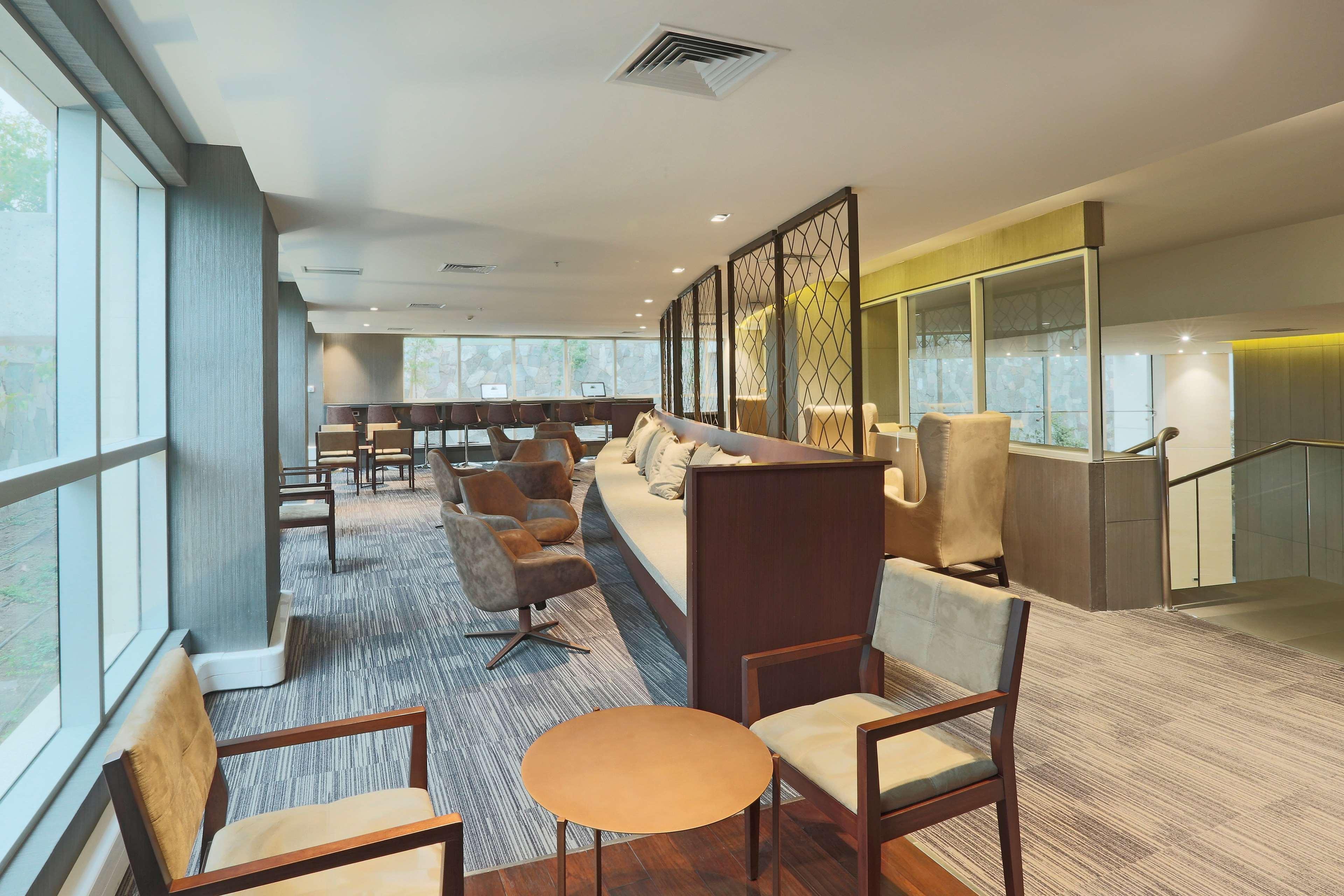 Doubletree By Hilton Santiago Kennedy, Chile Hotel Exterior foto