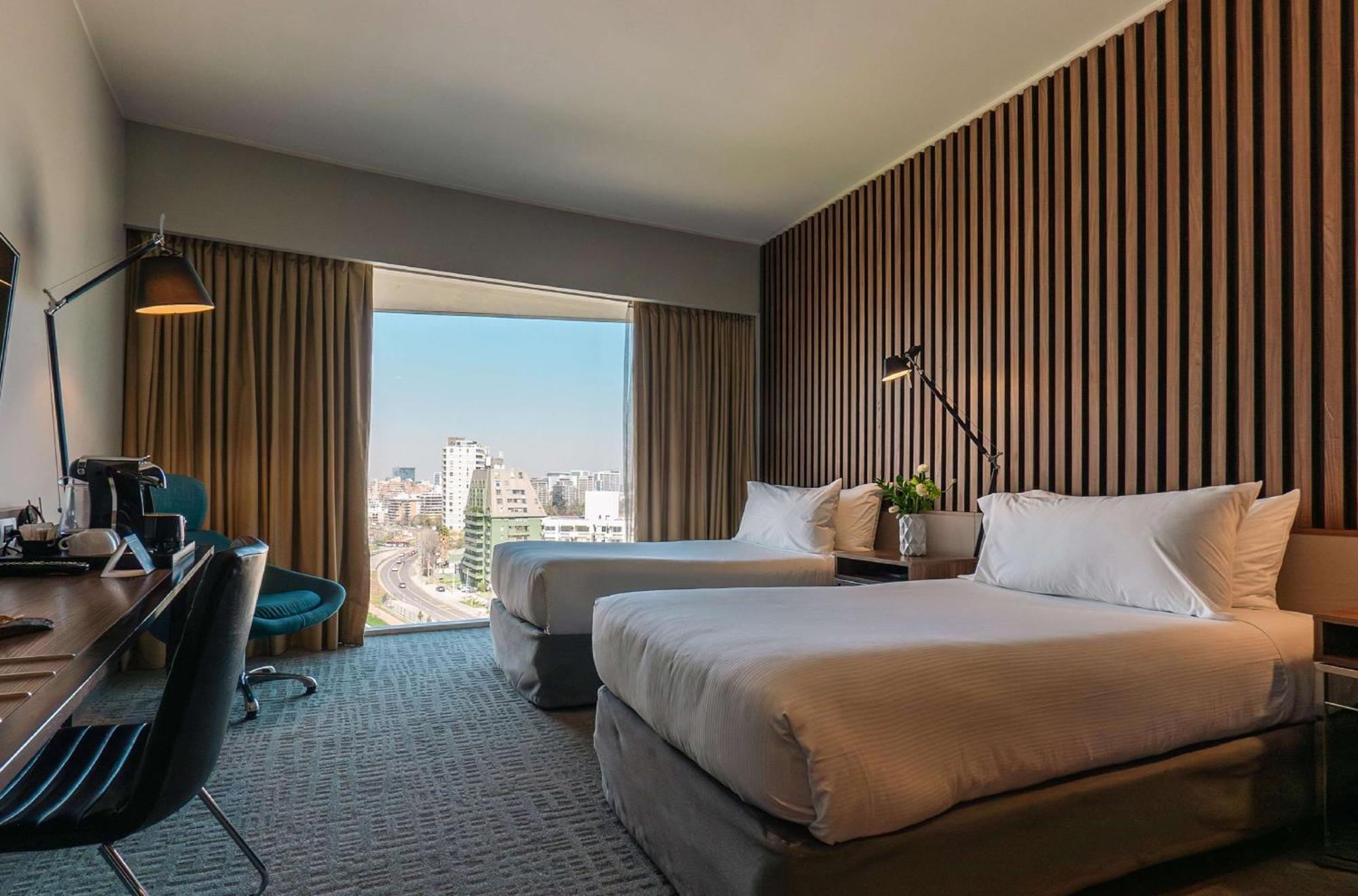 Doubletree By Hilton Santiago Kennedy, Chile Hotel Exterior foto